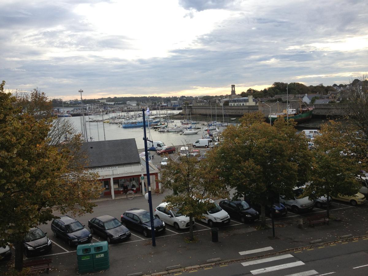 Hotel Du Port Concarneau Bagian luar foto
