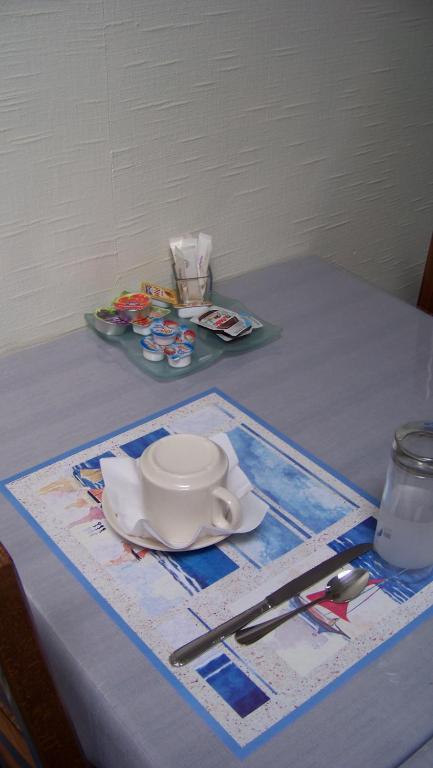Hotel Du Port Concarneau Bagian luar foto